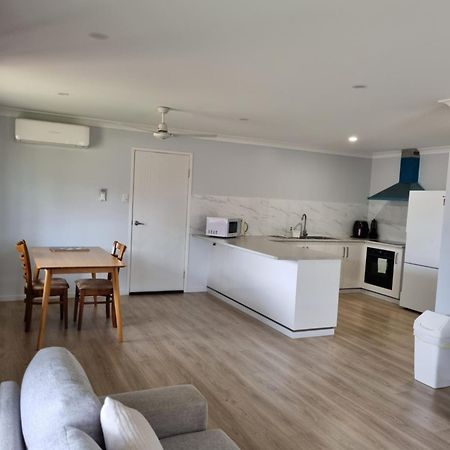 Markwell St Villas Kingaroy Buitenkant foto